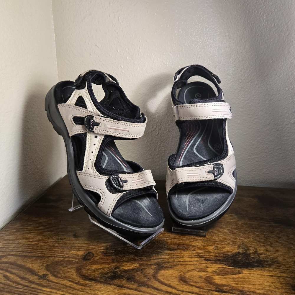 ECCO Sandals Womens Size 7.5/EU38 Beige Leather Strappy Receptor Comfort Walking